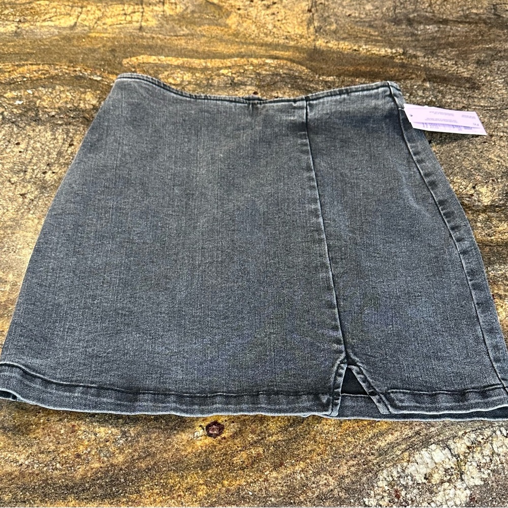 Mini‎ skirt black jean mini Wild Fable NWT Denim Skirt Size: 2